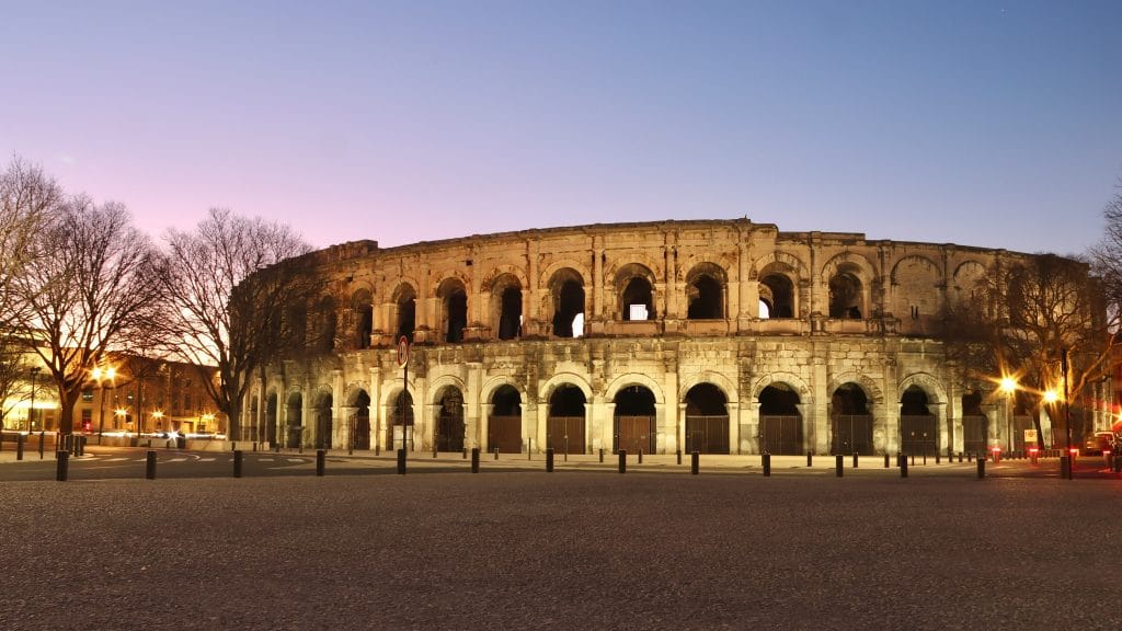 Déménagement à Nîmes, ruelles de l'Écusson