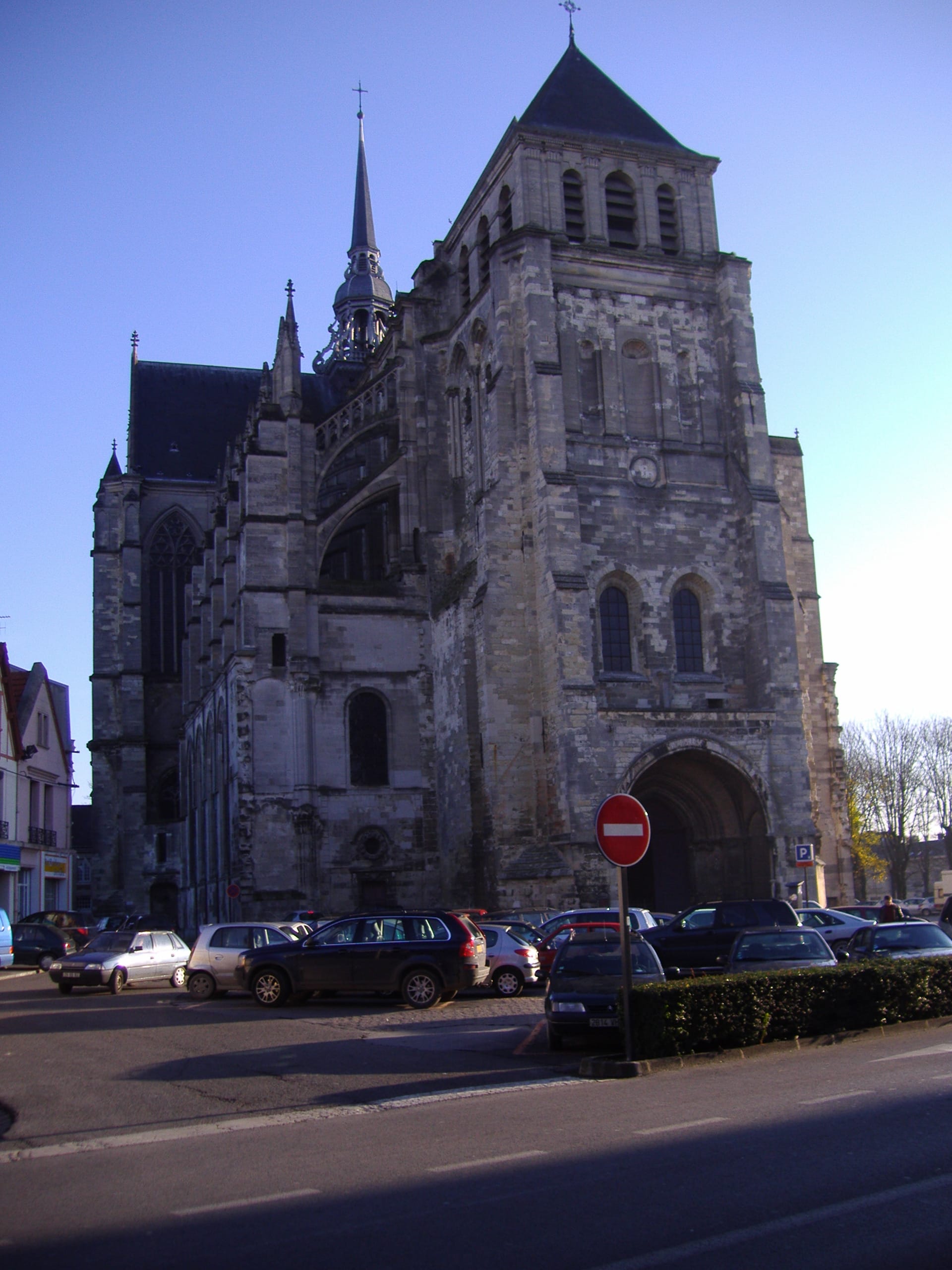 Déménagement Saint-Quentin - Basilique